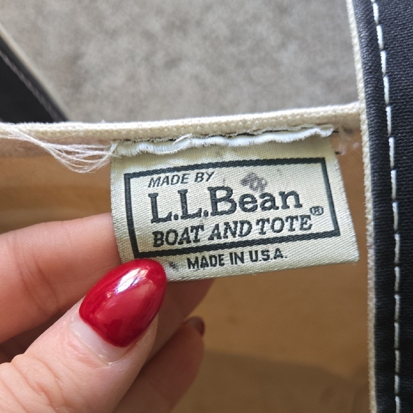 L.L.Bean Boat & Tote – Medium – Made in USA 🇺🇸🛶 - Picture 2 of 10